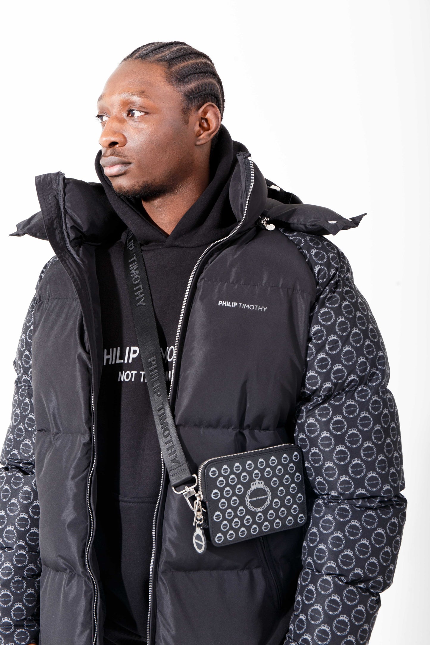 CREST REFLECTIVE BAG BLACK 1.0