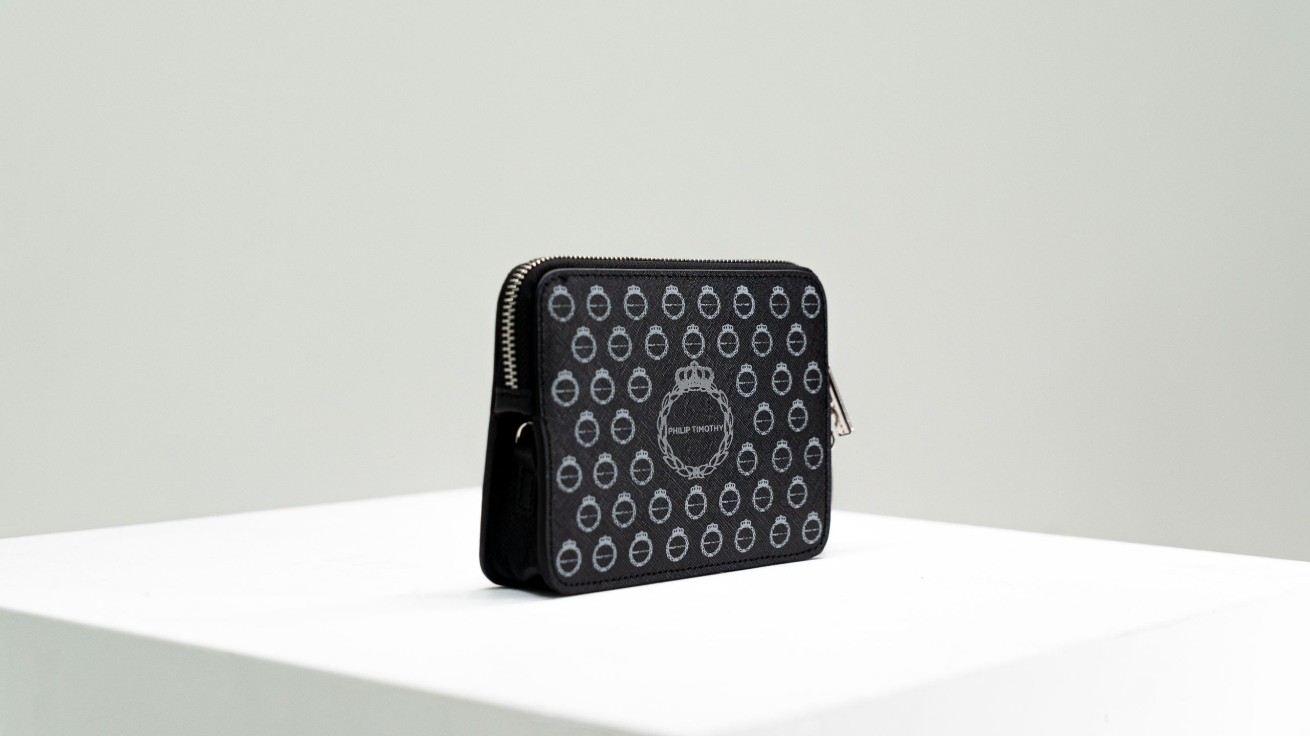 CREST REFLECTIVE BAG BLACK 1.0